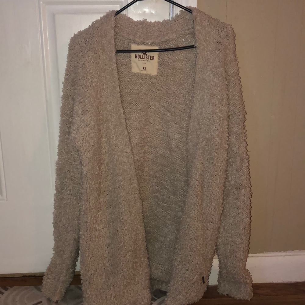 hollister popcorn cardigan